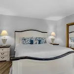 Edgewater 605-2