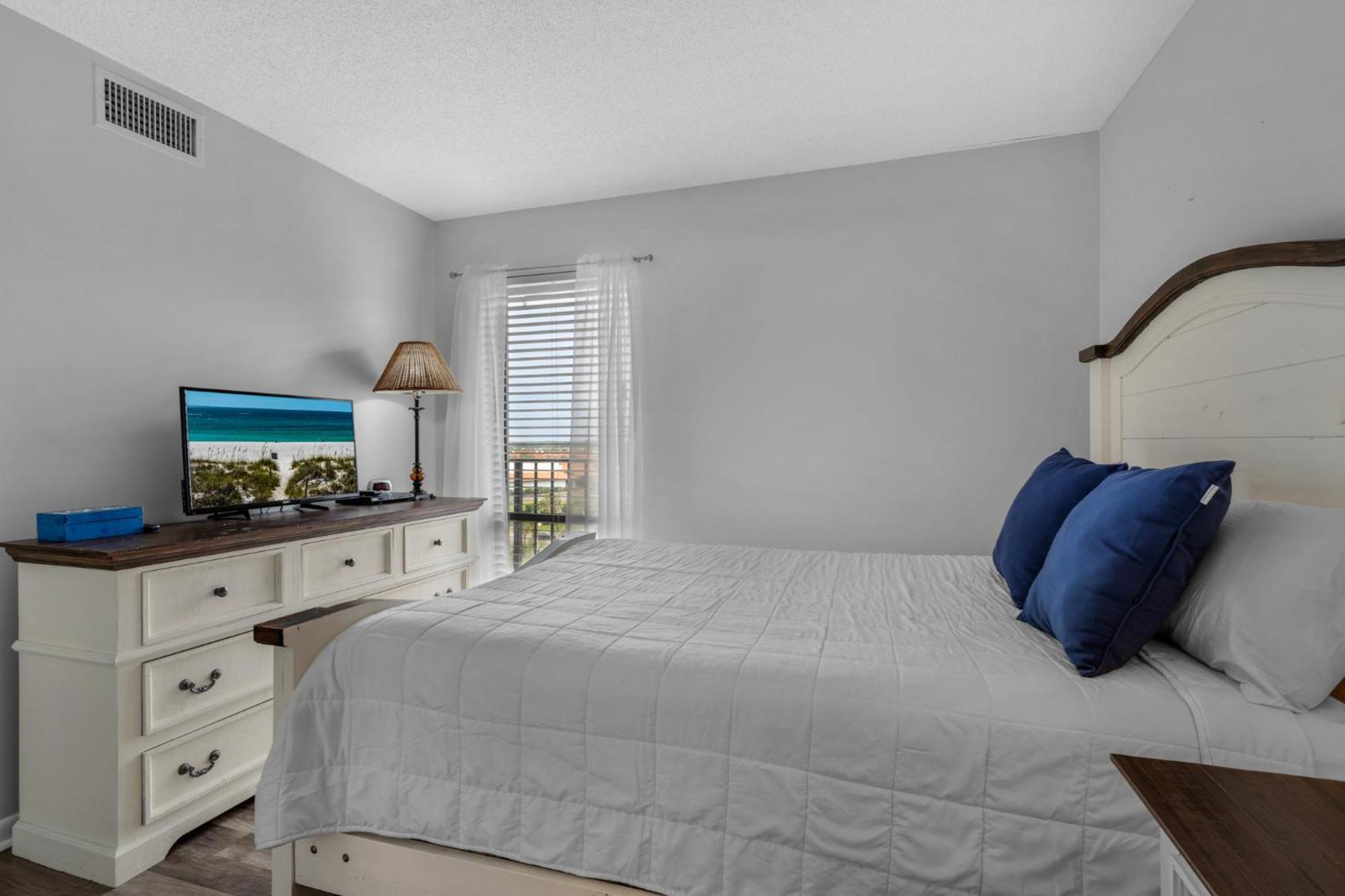 Edgewater 605-2 * Panama City Beach