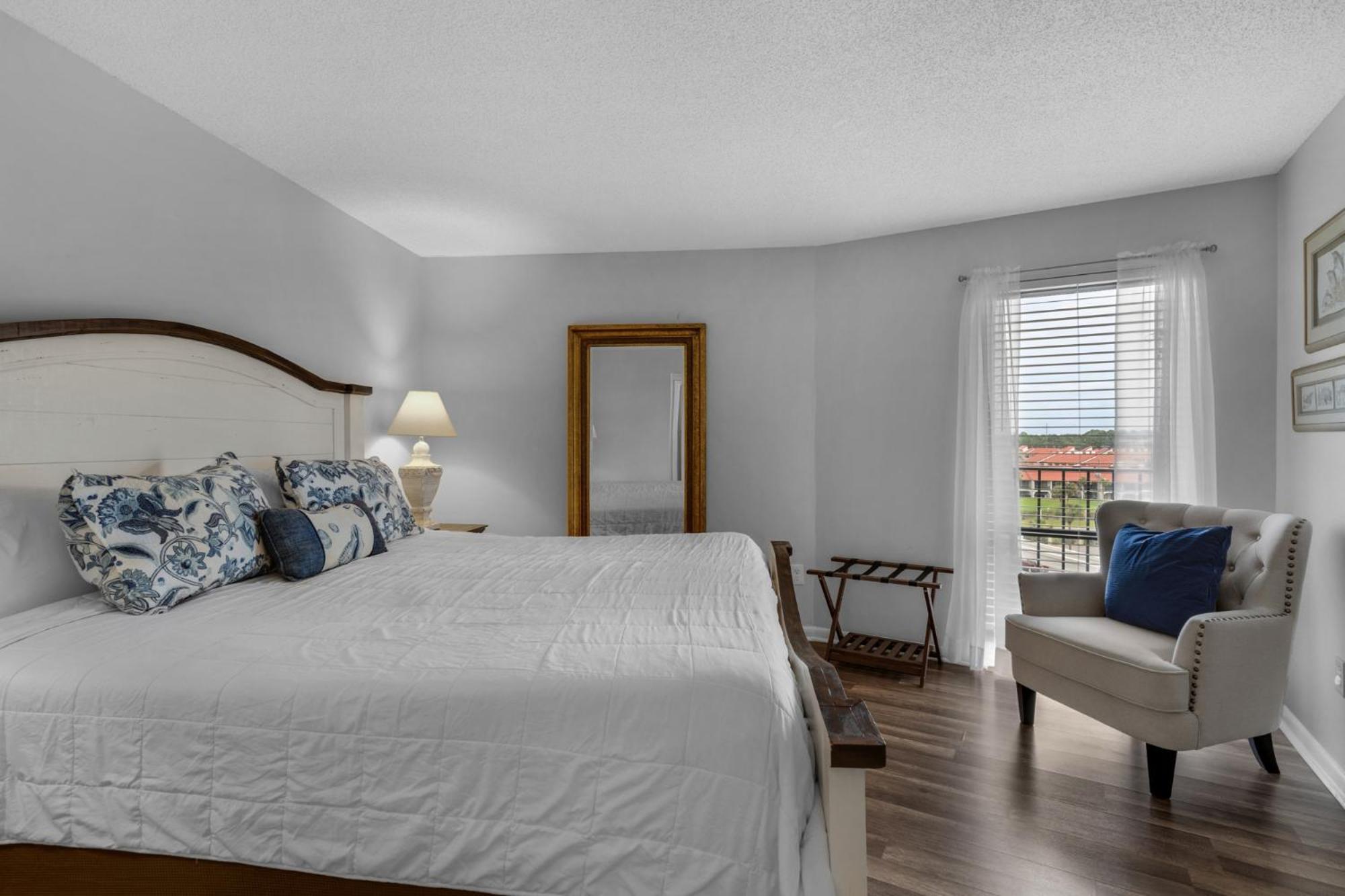Edgewater 605-2 * Panama City Beach