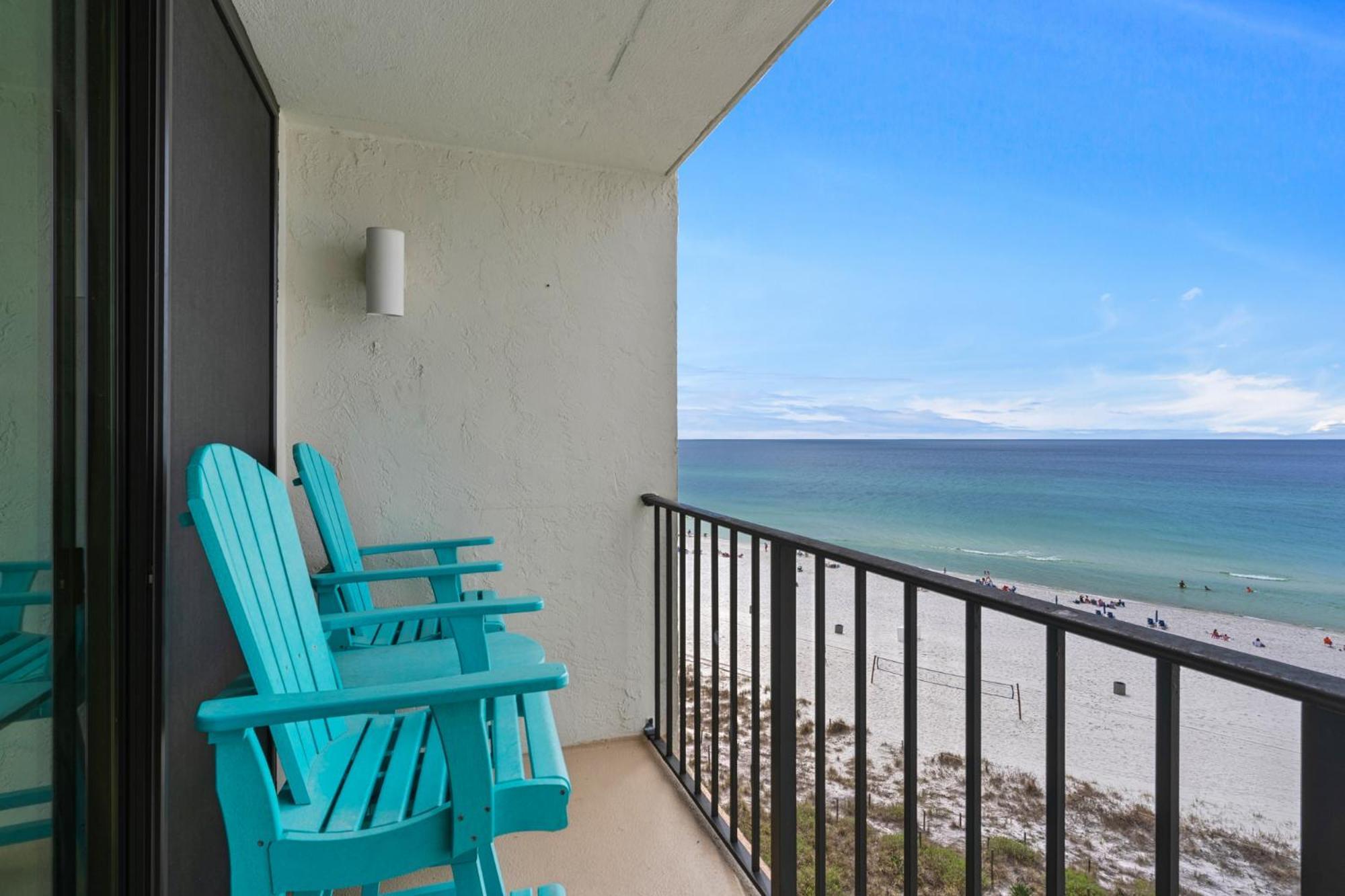 Edgewater 605-2 *